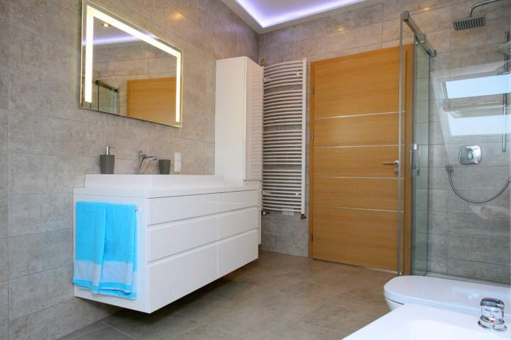Installation mobilier salle de bain Saint-Pierre